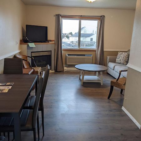 Hillcrest Inn Сийсайд Екстериор снимка