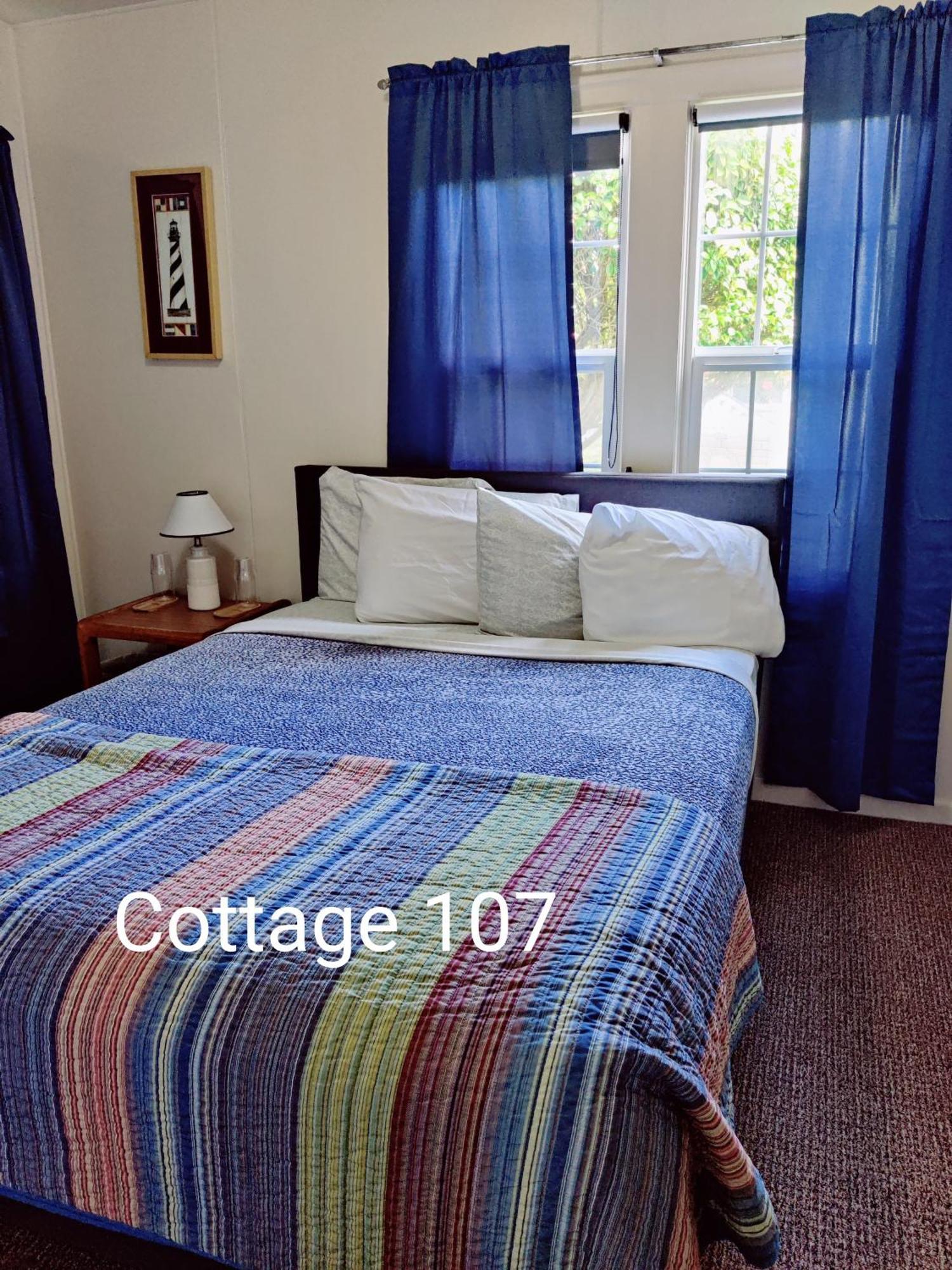 Hillcrest Inn Сийсайд Екстериор снимка