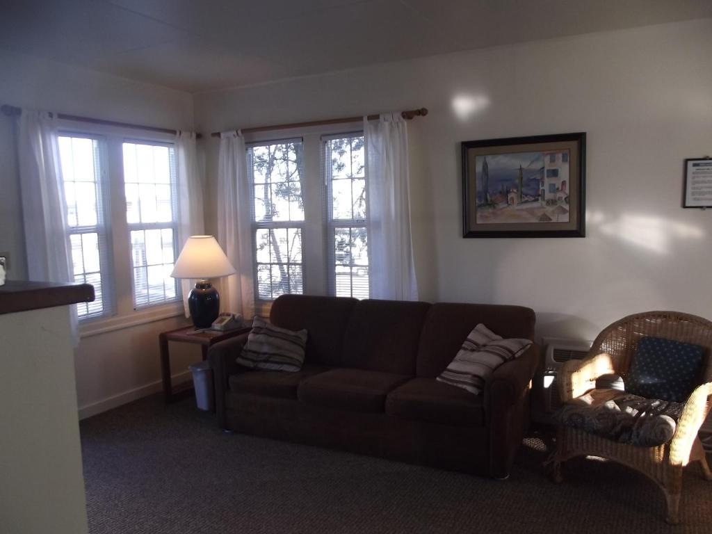 Hillcrest Inn Сийсайд Стая снимка