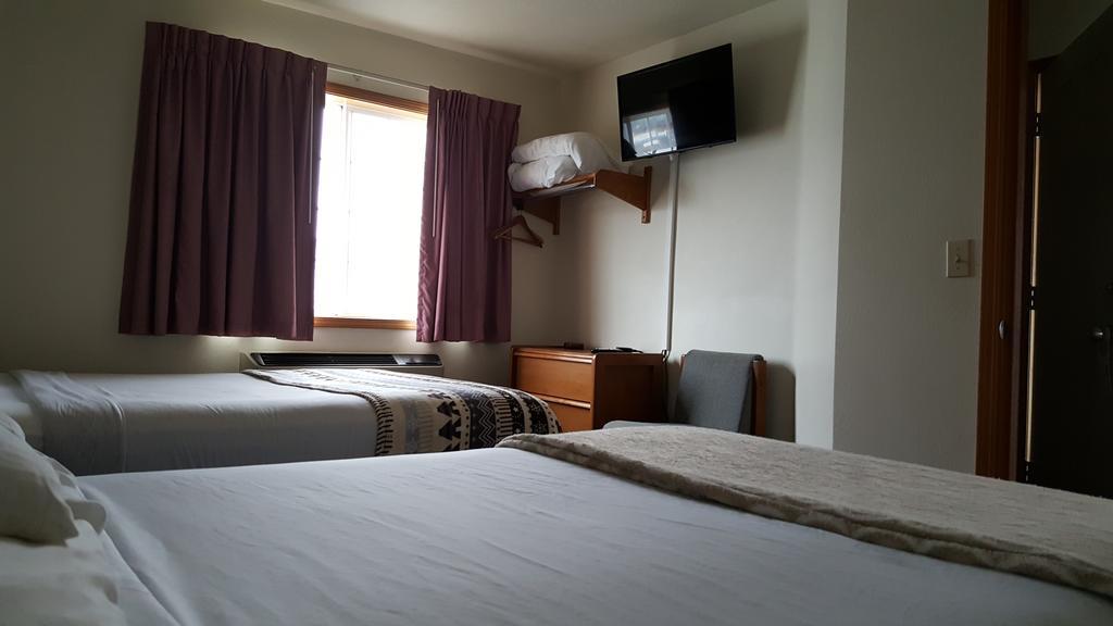 Hillcrest Inn Сийсайд Екстериор снимка